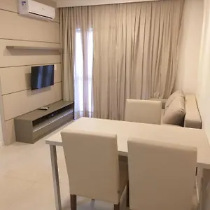 Excelente Apto 100m Da Praia Dos Ingleses Apartamento