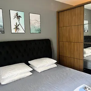 Ingleses Apartamento